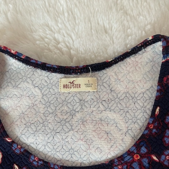 Hollister Purple Floral Print Quilted Cropped Tank Top Small Women’s - Picture 9 of 11